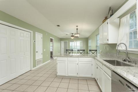 1370 Jasper St, Cantonment, FL 32533 photo 7