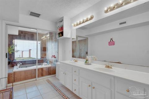 329 S Garcon Point Rd, Milton, FL 32583 photo 10