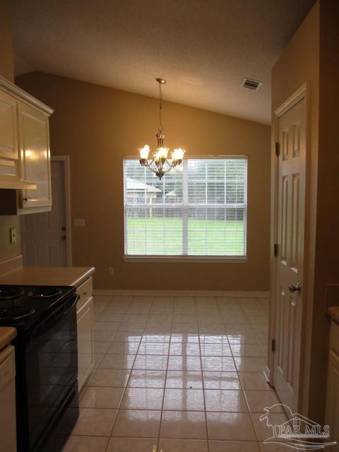 5962 Herlong Dr, Milton, FL 32570 photo 4