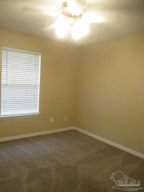 5962 Herlong Dr, Milton, FL 32570 photo 11