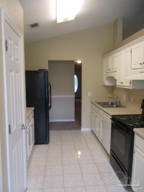 5962 Herlong Dr, Milton, FL 32570 photo 5
