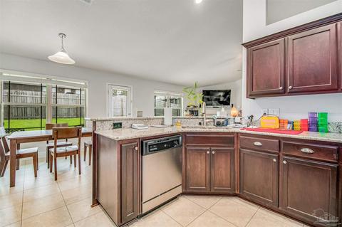 1444 Promenade Loop, Cantonment, FL 32533 photo 4