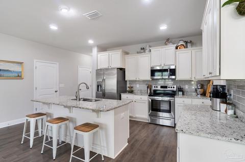 2622 Caldwell Cir, Pace, FL 32571 photo 9