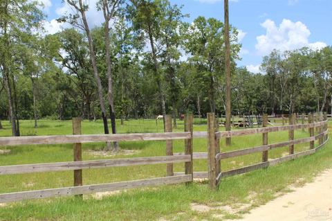 5038 Toebars Tr, Milton, FL 32583 photo 9