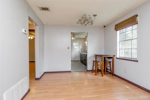 6209 Weekly St, Milton, FL 32570 photo 6