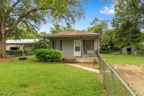 6209 Weekly St, Milton, FL 32570 photo 1