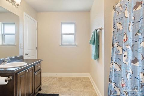 6212 Ithaca St, Milton, FL 32570 photo 16