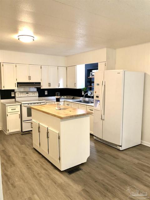 4211 Seapoint Cir, Pace, FL 32571 photo 12