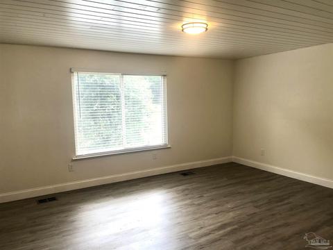 4211 Seapoint Cir, Pace, FL 32571 photo 10