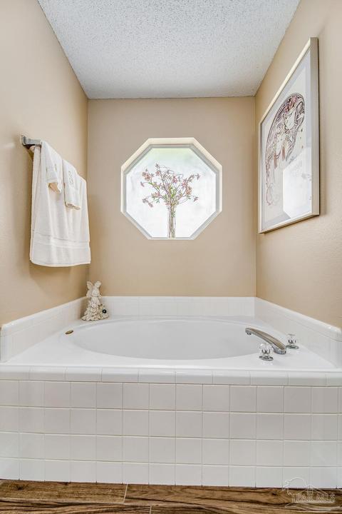 3355 Alysheba Dr, Cantonment, FL 32533 photo 33