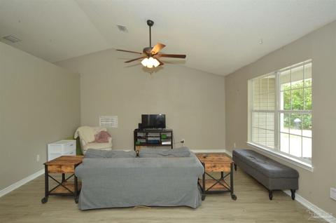 4051 Diamond St, Pace, FL 32571 photo 9