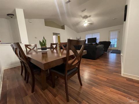 5206 E Spencer Field Rd, Pace, FL 32571 photo 3