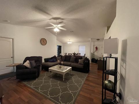 5206 E Spencer Field Rd, Pace, FL 32571 photo 6