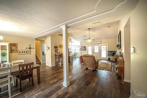 5104 Rowe Trl, Pace, FL 32571 photo 4