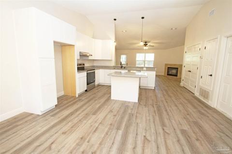3556 Victory Dr, Pace, FL 32571 photo 3