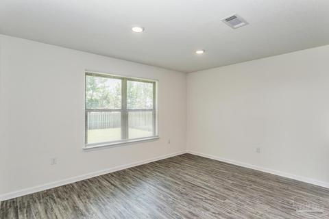 360 Merlin Ct, Crestview, FL 32539 photo 14