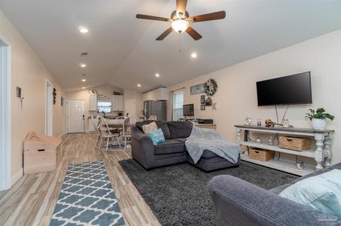 3012 N 25th Ave, Milton, FL 32583 photo 4