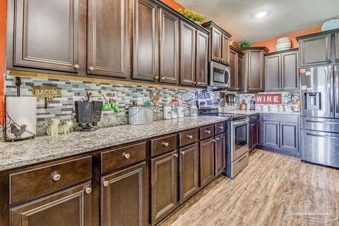 841 Jesse Dr, Cantonment, FL 32533 photo 11