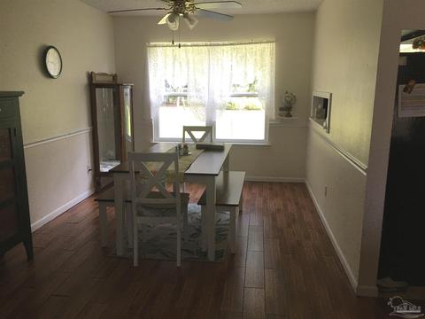 4192 Marcus Ct, Pace, FL 32571 photo 6