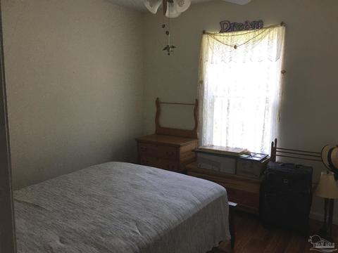 4192 Marcus Ct, Pace, FL 32571 photo 13