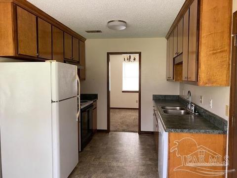 4616 Heatherwood Way, Pace, FL 32571 photo 4