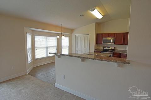 7068 Jacobsview Ln, Milton, FL 32570 photo 4