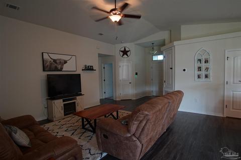 4410 Thistle Pine Ct, Pace, FL 32571 photo 9