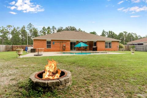 5829 Michael Dr, Milton, FL 32583 photo 3