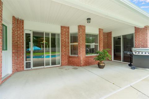 5829 Michael Dr, Milton, FL 32583 photo 4