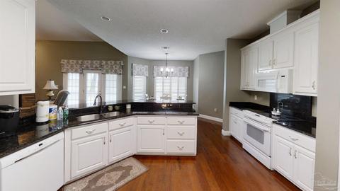 2755 Greenridge Ln, Jay, FL 32565 photo 9