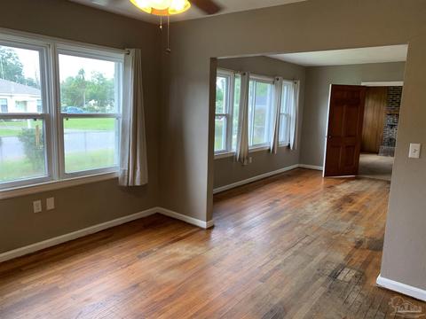 5559 Birch St, Milton, FL 32570 photo 13
