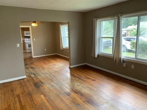 5559 Birch St, Milton, FL 32570 photo 10