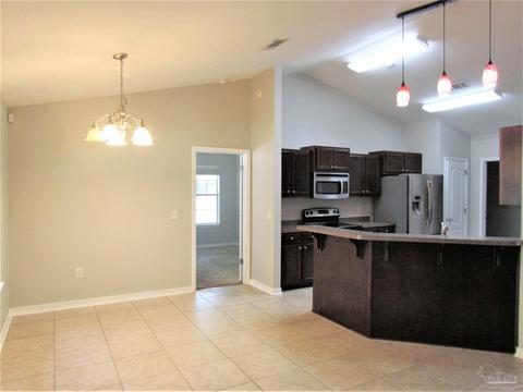 5587 Tucker Cir, Pace, FL 32571 photo 6