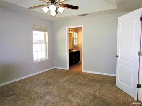 5587 Tucker Cir, Pace, FL 32571 photo 13