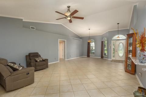 4686 Autumndale Dr, Pace, FL 32571 photo 7