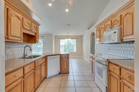 4242 Havencrest Dr, Pace, FL 32571 photo 6