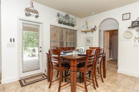 2810 Wildhurst Trl, Pace, FL 32571 photo 11