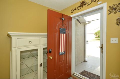 676 Hanley Downs Dr, Cantonment, FL 32533 photo 4