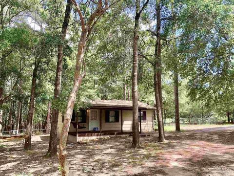7512 Deck St, Milton, FL 32570 photo 2