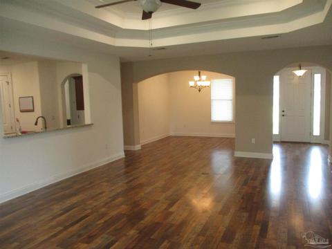 7957 Silver Maple Dr, Milton, FL 32583 photo 5