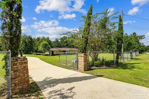 75 Stacey Rd, Cantonment, FL 32533 photo 2