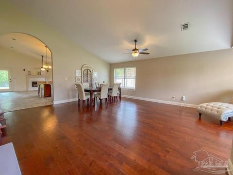5467 Tucker Cir, Pace, FL 32571 photo 5