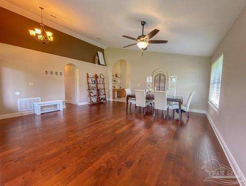 5467 Tucker Cir, Pace, FL 32571 photo 6