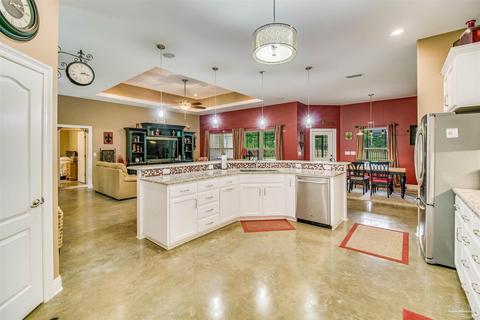 7254 Kavanaugh Rd, Milton, FL 32570 photo 9
