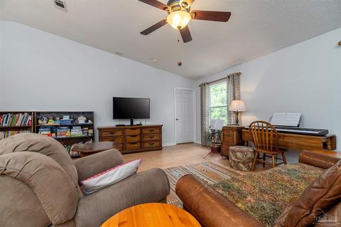 4619 Carmel Cir, Pace, FL 32571 photo 16