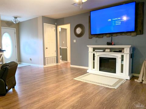 3427 Gardenview Rd, Pace, FL 32571 photo 3