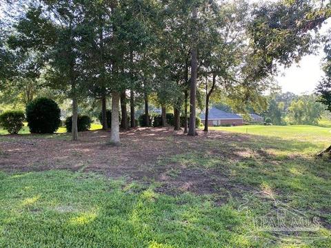 3168 Bobby Jones Dr, Pace, FL 32571 photo 6