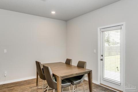 920 Jacobs Way, Cantonment, FL 32533 photo 8