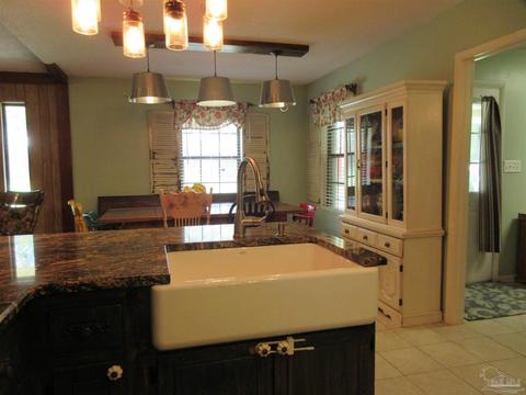 5580 Twin Creek Cir, Pace, FL 32571 photo 8