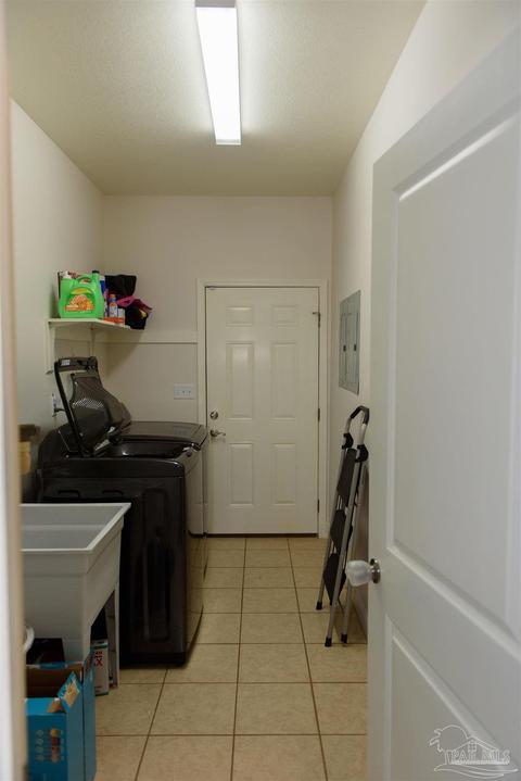 332 Adams Dr, Crestview, FL 32536 photo 15